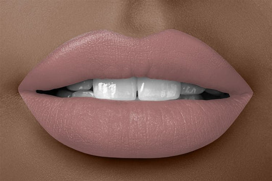 I sleep nude Liquid Lipstick 🤫